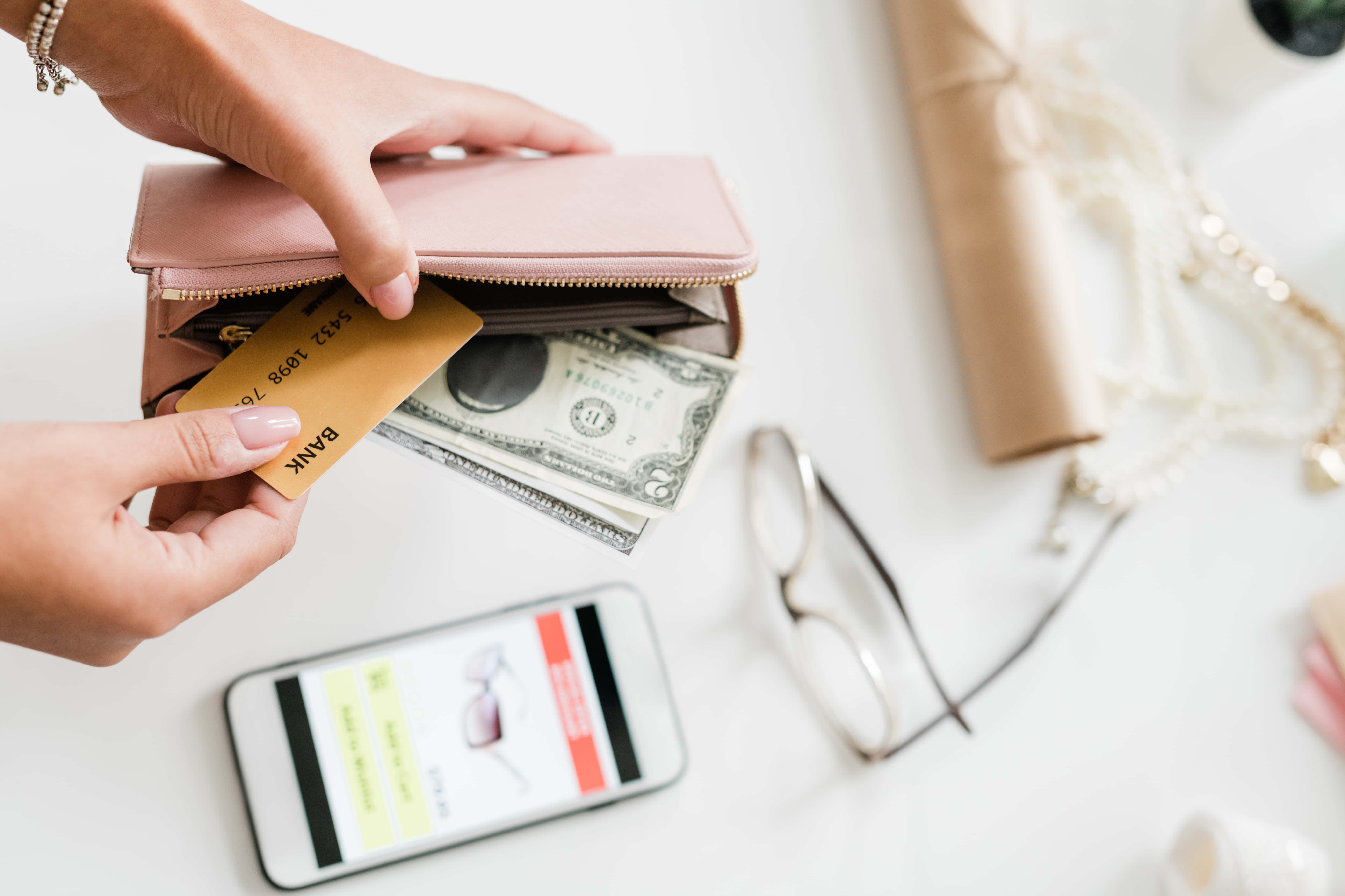 Cartes bancaires multi-monnaies