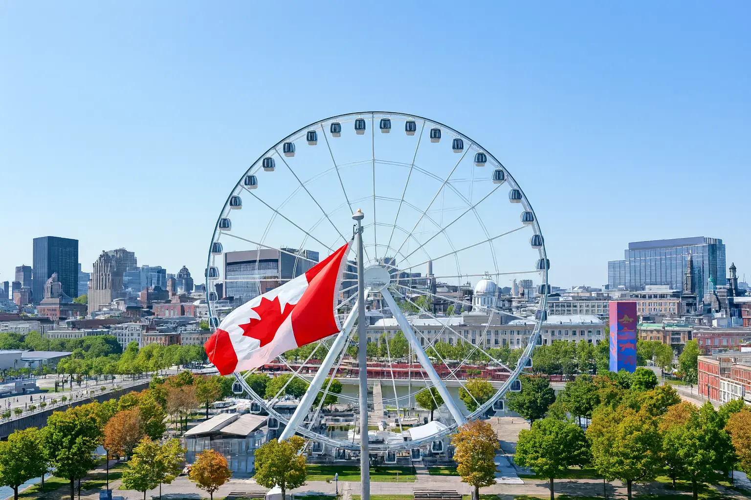 Set off on an adventure - The best getaways from Montreal by Van or RV 🚐✨